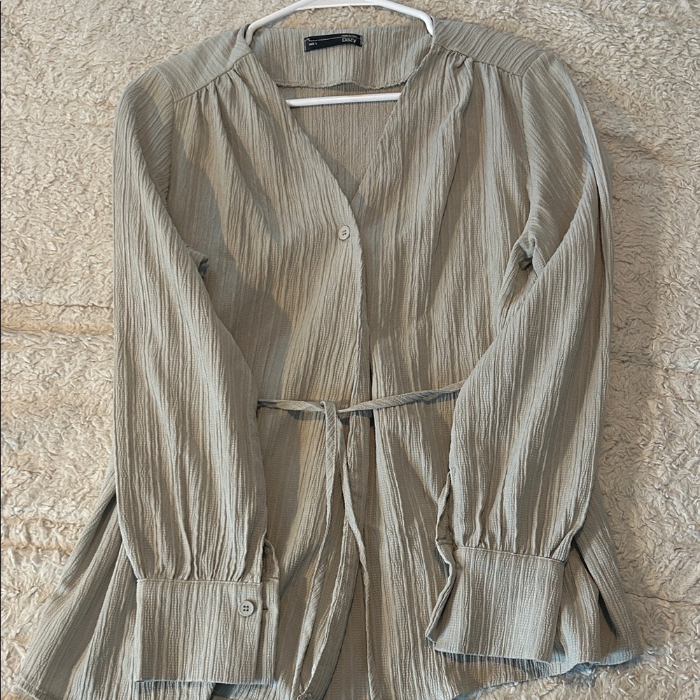 Elegant Gray Women's Top
